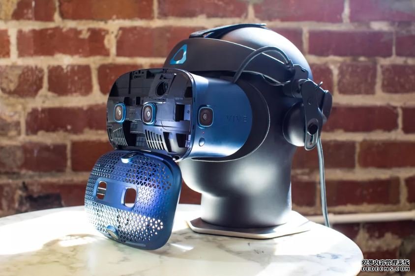 쳽Ϸ HTC Vive Cosmos 