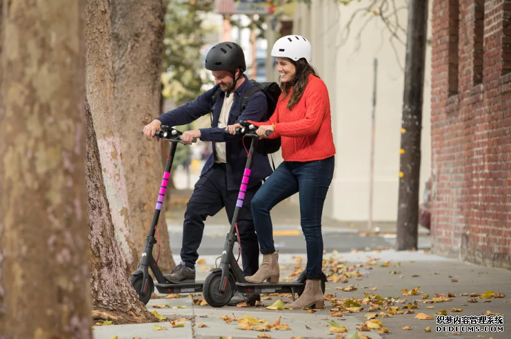 쳽app,Lyft6Ƴ峵ƽ򡰸Ļ